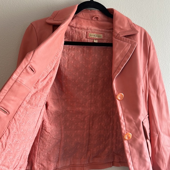 Wilsons Leather 100% Genuine Leather Pink Button Jacket with Pockets - Picture 6 of 11